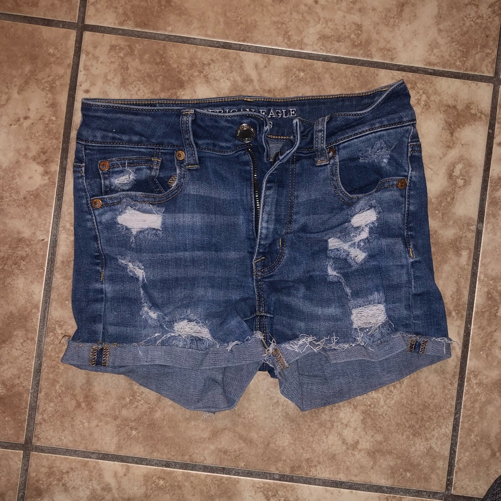 AEO size 0 hi-rise shortie denim shorts.
